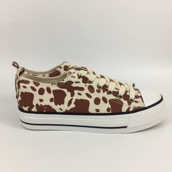 Olive Miller Brown White Cow Print Low Sneaker 8 - Picture 5 of 7